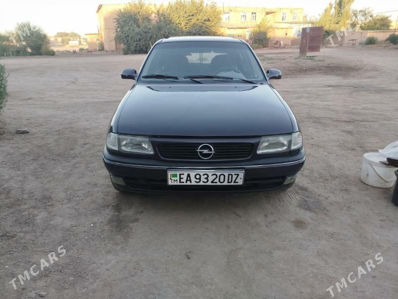 Opel Astra 1994 - 60 000 TMT - Кёнеургенч - img 4