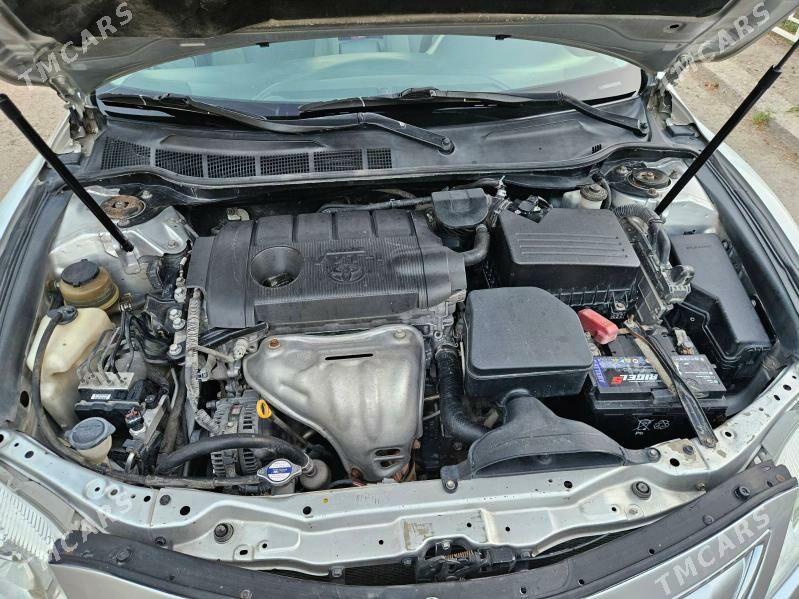 Toyota Camry 2011 - 200 000 TMT - Дашогуз - img 7