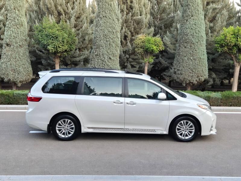 Toyota Sienna 2017 - 385 000 TMT - Köşi - img 4