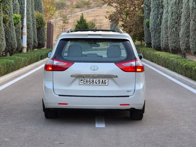 Toyota Sienna 2017 - 385 000 TMT - Köşi - img 6