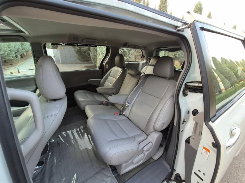 Toyota Sienna 2017 - 385 000 TMT - Köşi - img 9