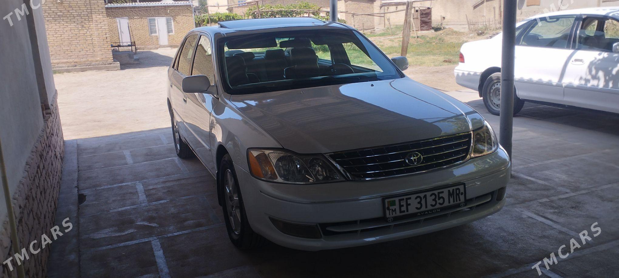 Toyota Avalon 2003 - 200 000 TMT - Мары - img 3