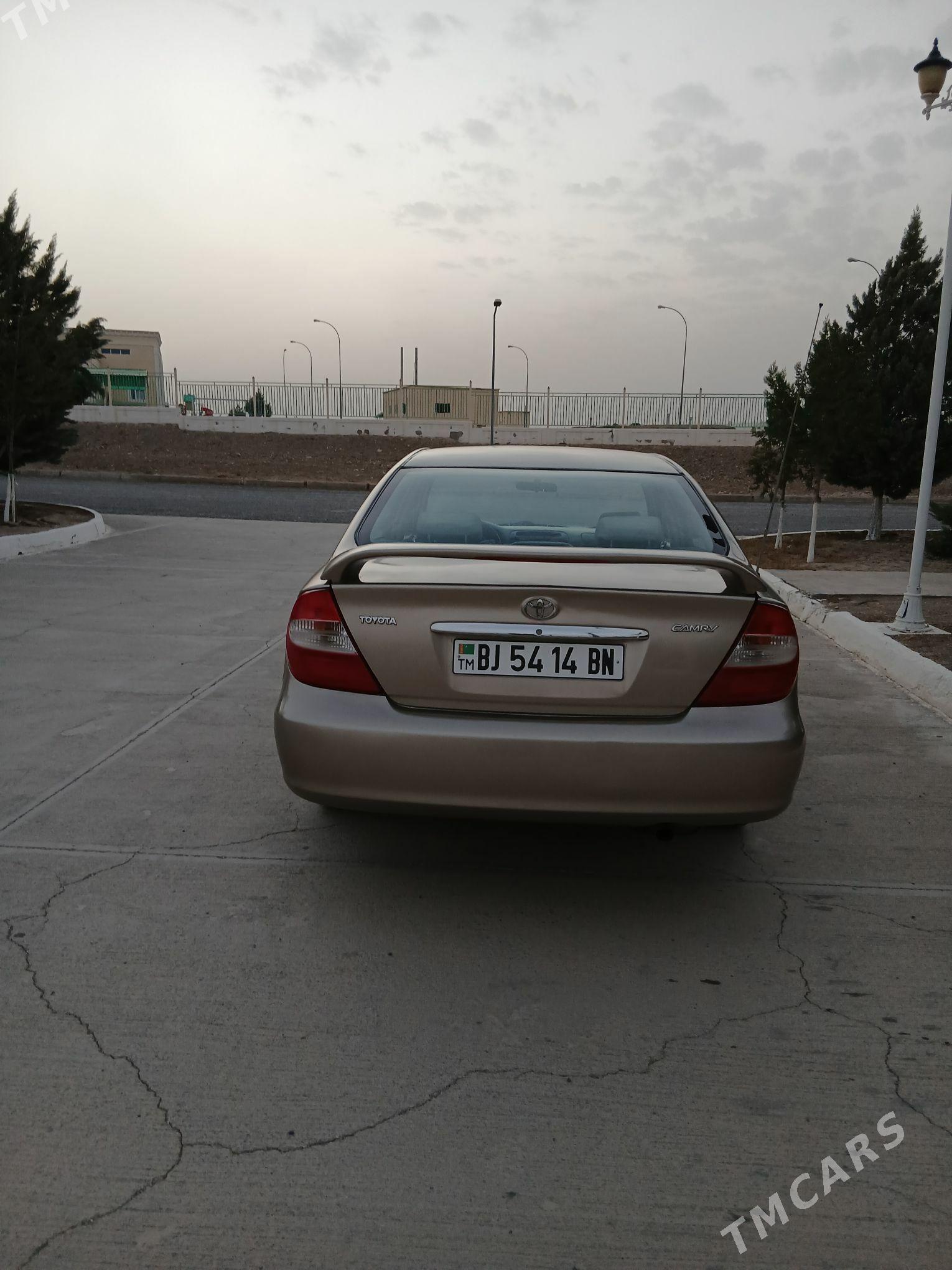 Toyota Camry 2004 - 150 000 TMT - Гызыларбат - img 5