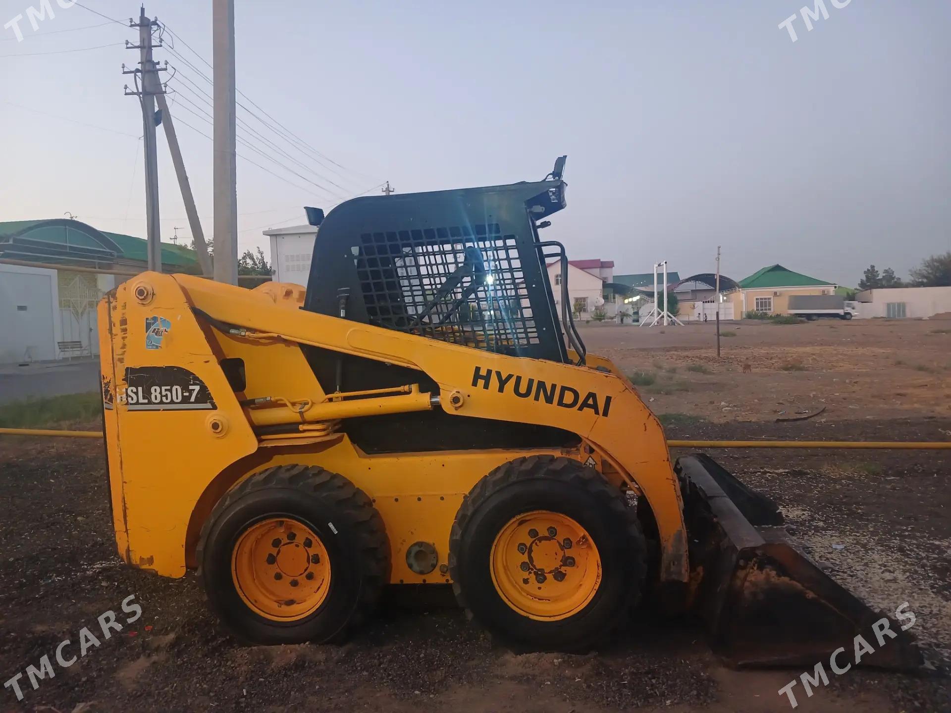 JCB 3CX Compact 2013 - 220 000 TMT - Çoganly - img 1