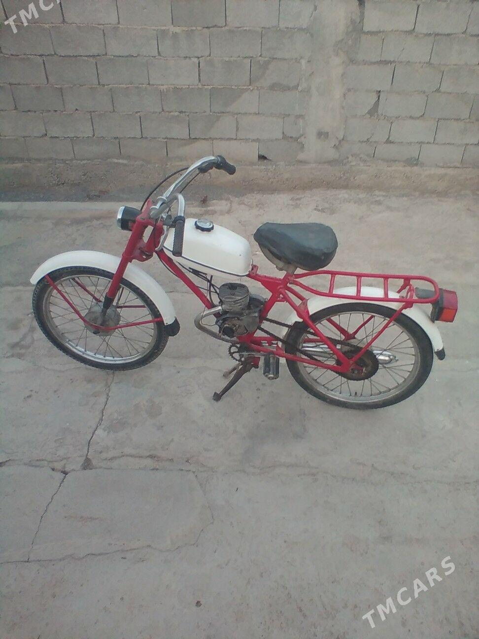 Ural 4320 1989 - 3 000 TMT - Бузмеин - img 2