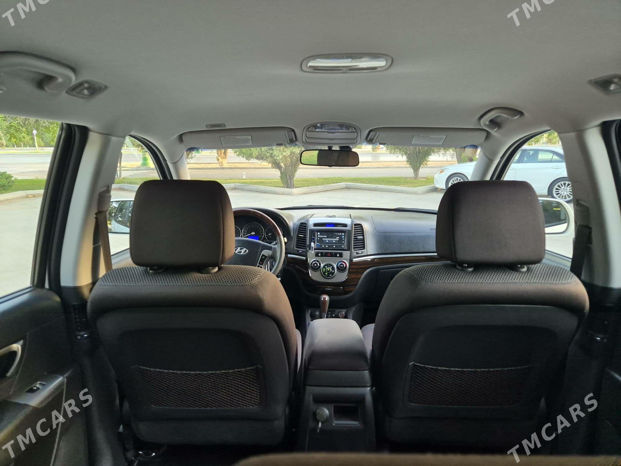 Hyundai Santa Fe 2011 - 230 000 TMT - Ашхабад - img 3