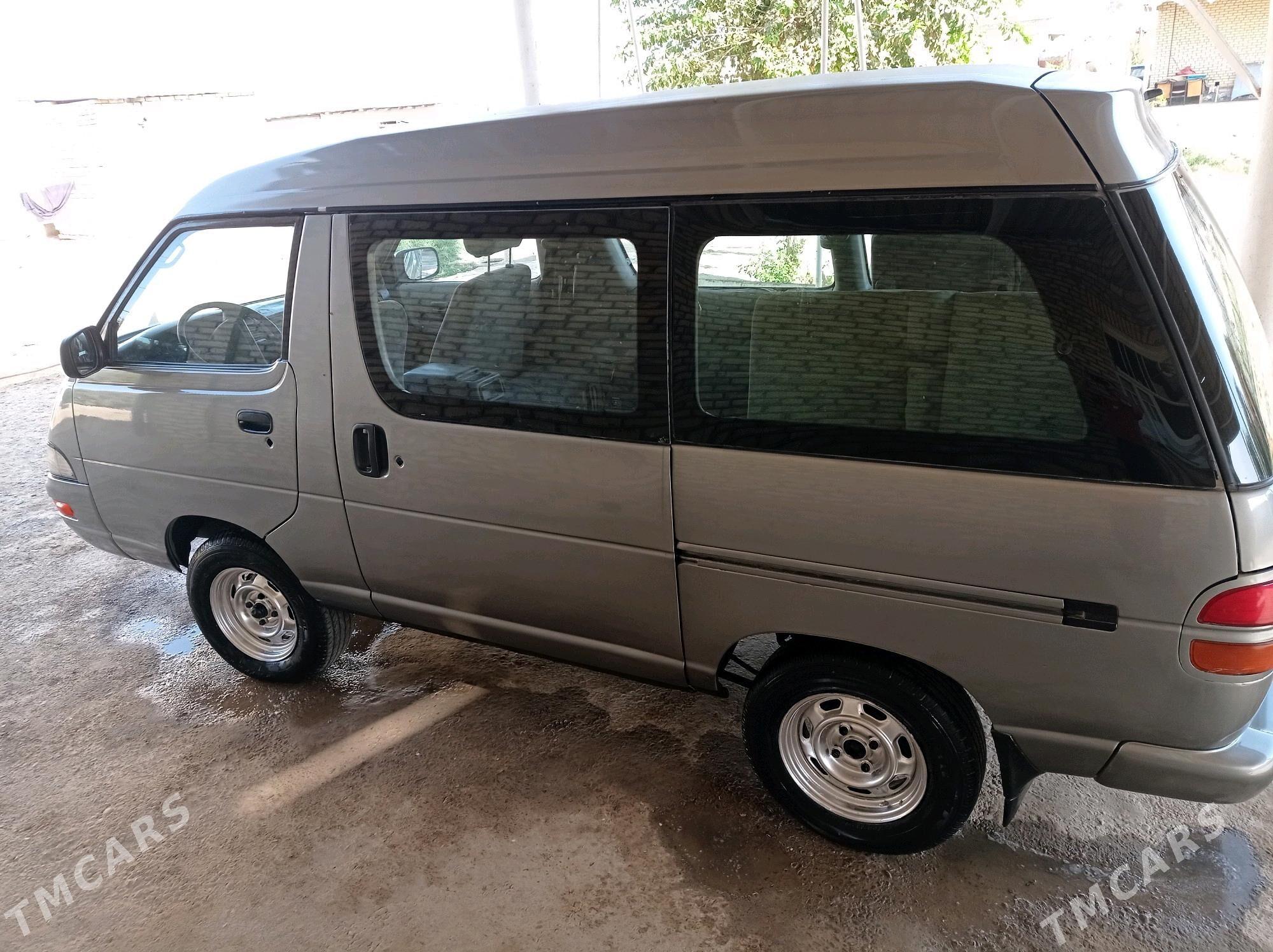 Toyota Town Ace 1994 - 35 000 TMT - Мары - img 5