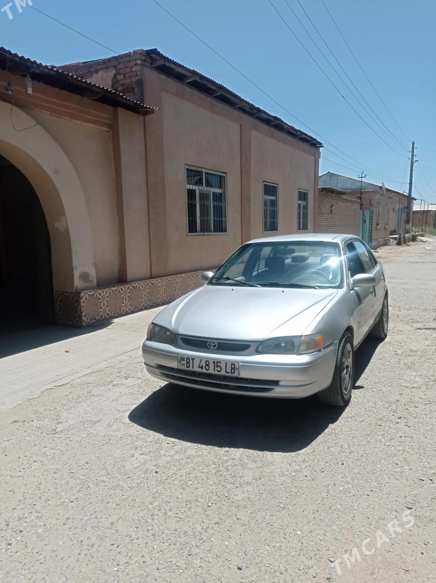 Toyota Corolla 1999 - 70 000 TMT - Türkmenabat - img 2