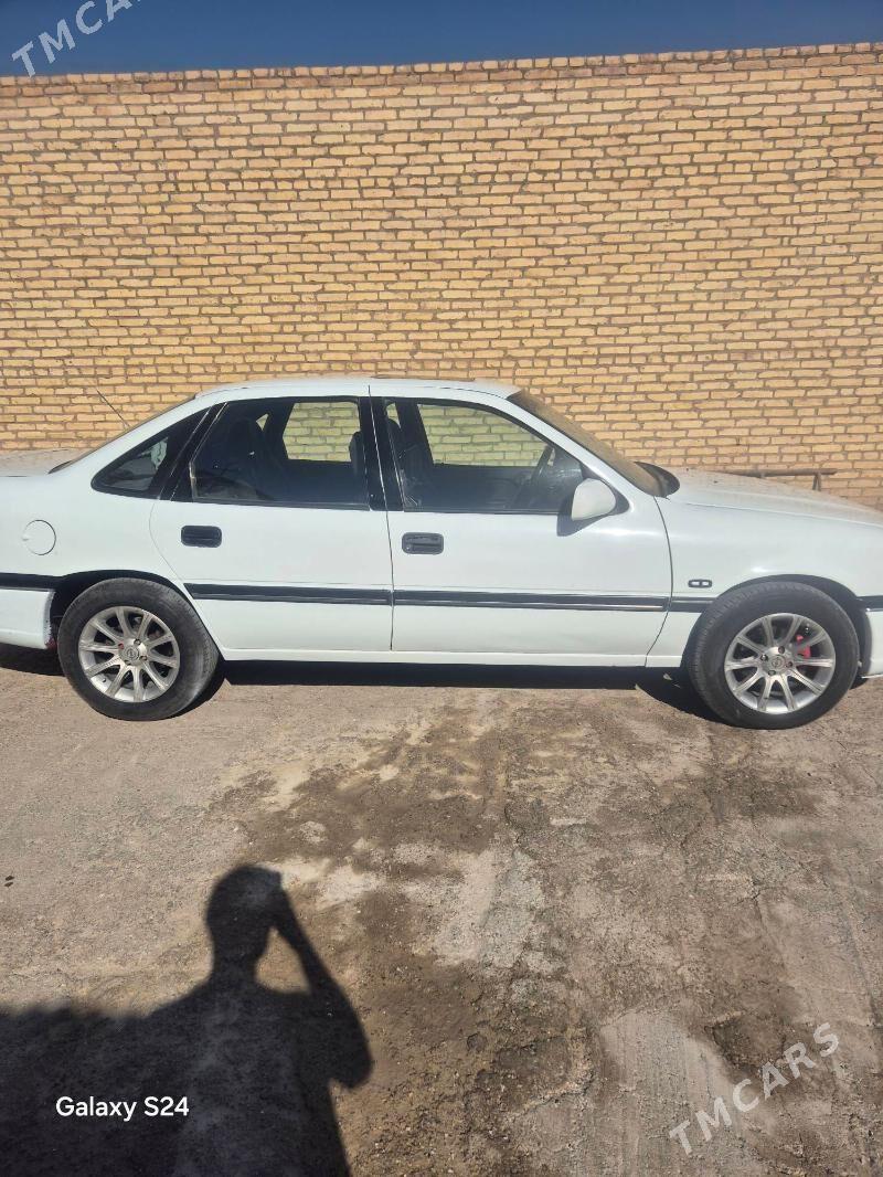 Opel Vectra 1990 - 52 000 TMT - Туркменабат - img 2
