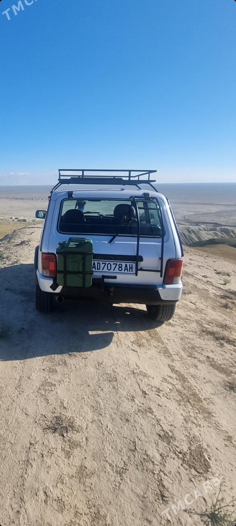 Lada Niva 2011 - 125 000 TMT - Ашхабад - img 2