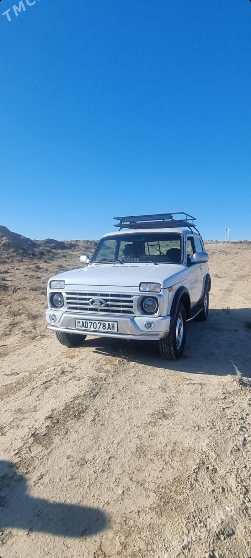 Lada Niva 2011 - 125 000 TMT - Ашхабад - img 1