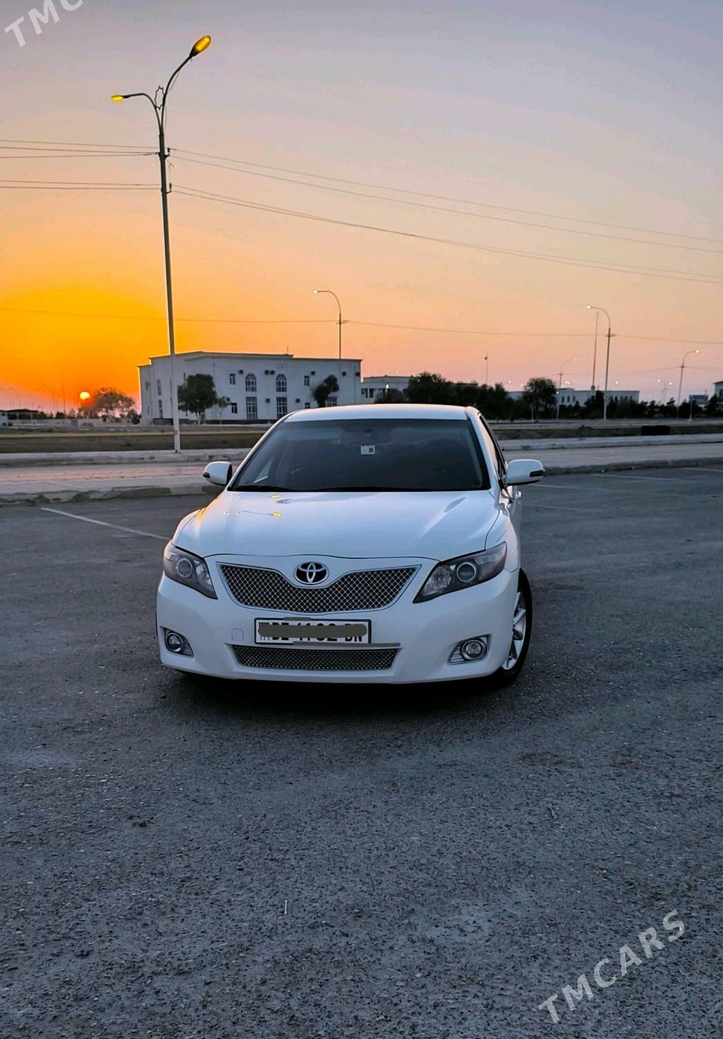 Toyota Camry 2011 - 200 000 TMT - Esenguly - img 5