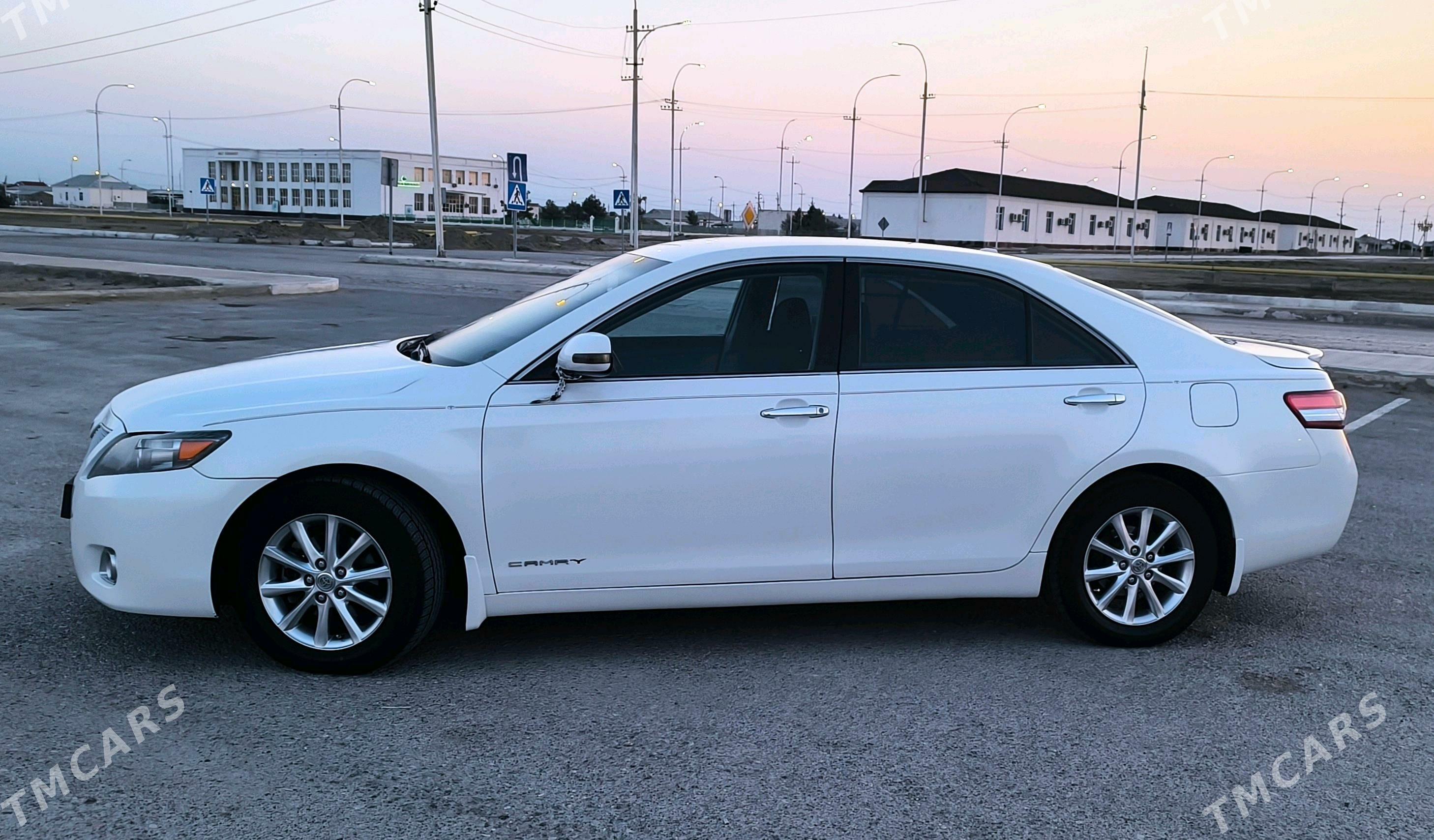 Toyota Camry 2011 - 200 000 TMT - Esenguly - img 10