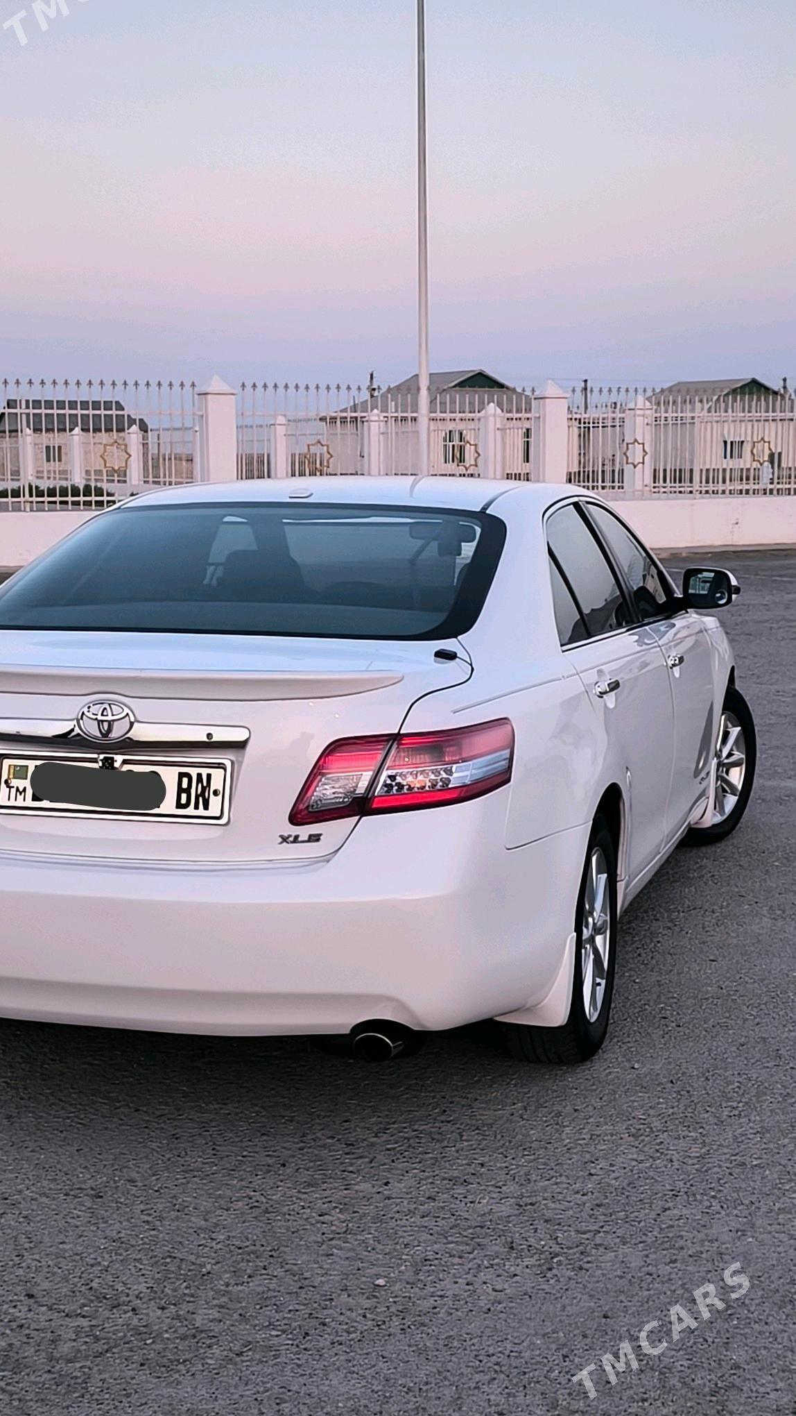 Toyota Camry 2011 - 200 000 TMT - Esenguly - img 2