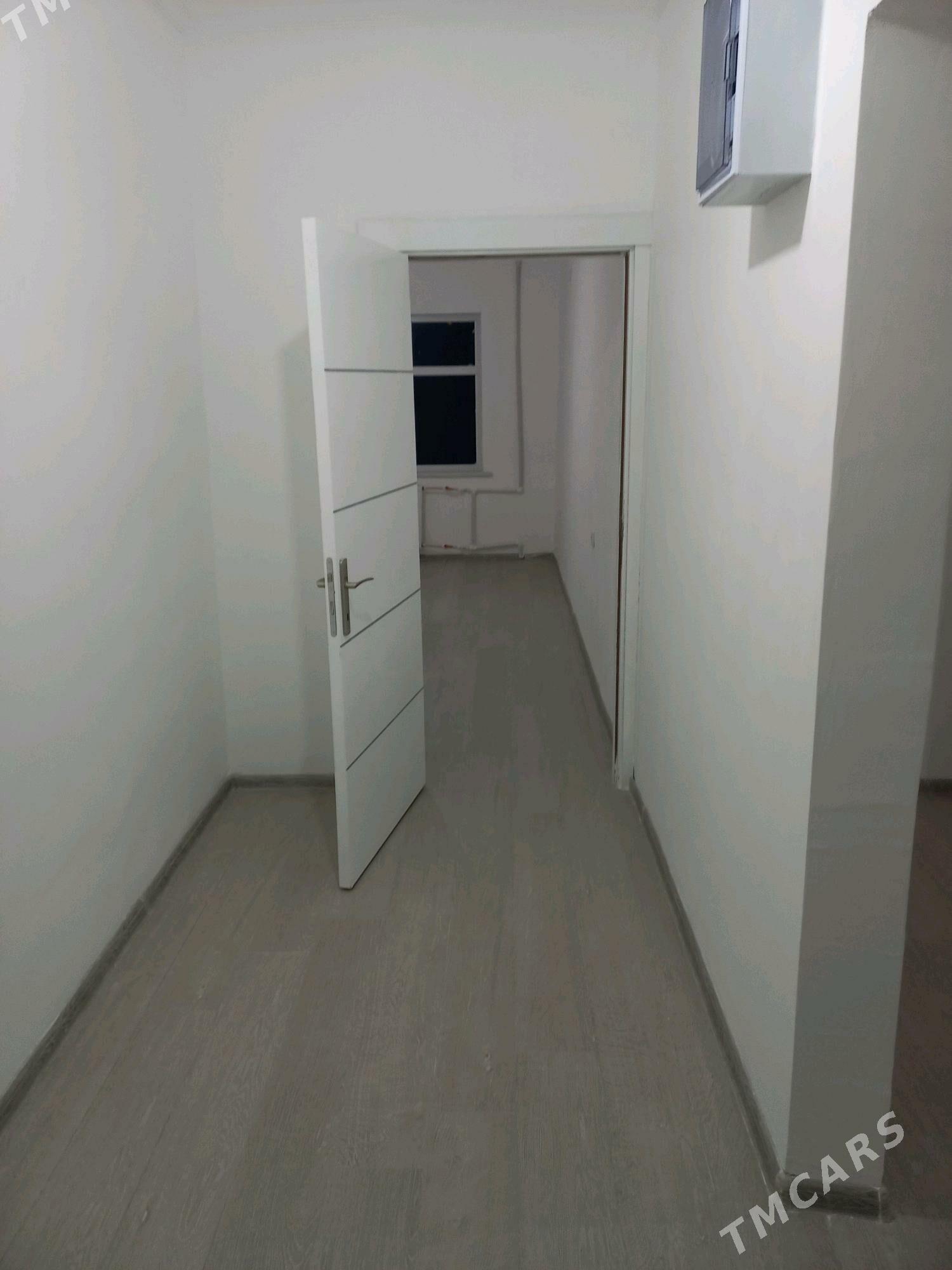 40 dom 4 kom etaj 3 GYSDAGLY - Туркменабат - img 3