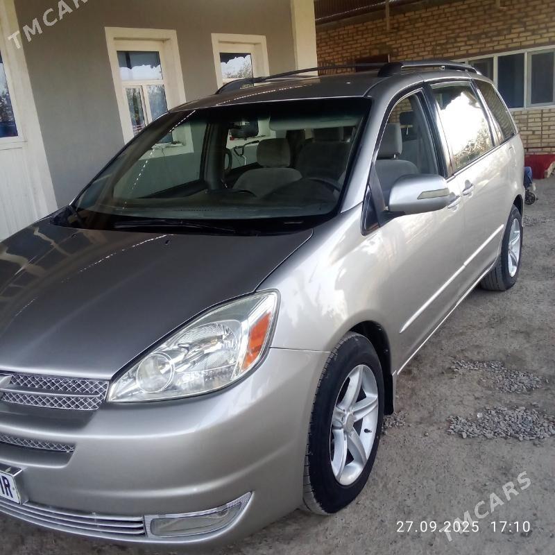 Toyota Sienna 2004 - 196 000 TMT - Мургап - img 2
