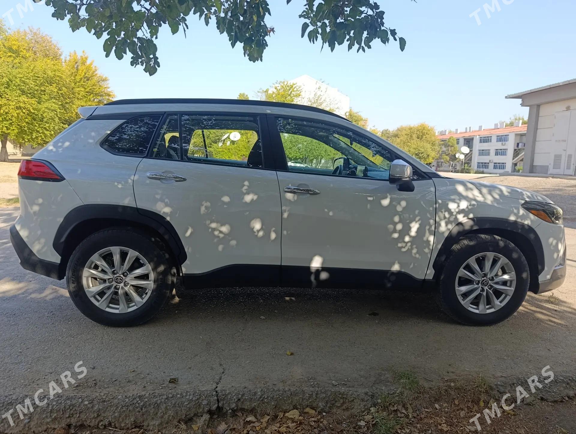 Toyota Corolla Cross 2022 - 330 000 TMT - Gagarin köç, köne Howa menzili - img 2