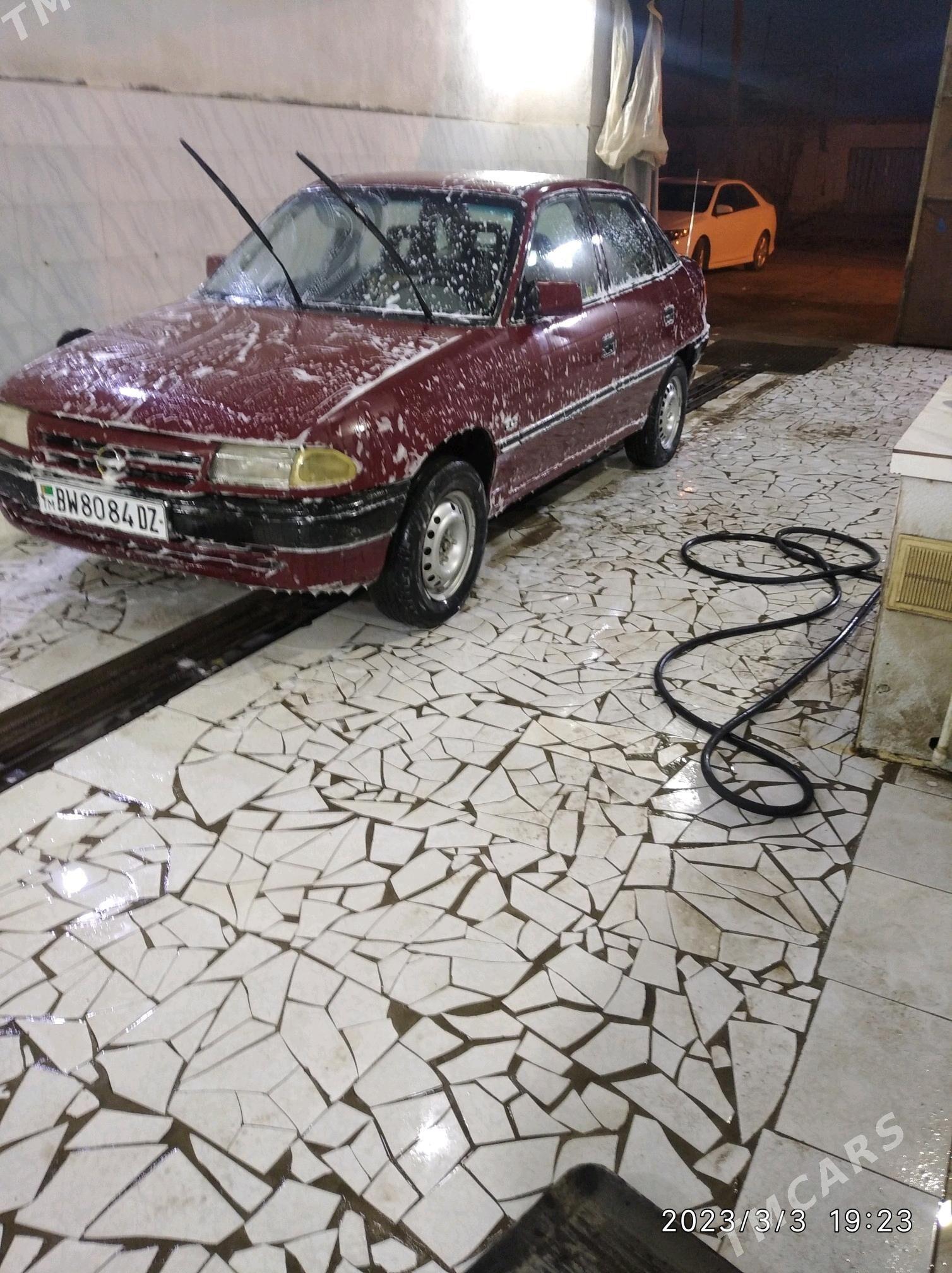 Opel Astra 1992 - 30 000 TMT - Дашогуз - img 3