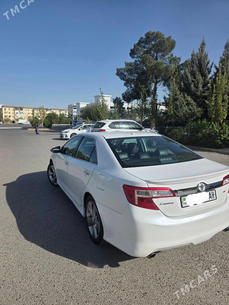 Toyota Camry 2012 - 190 000 TMT - Ашхабад - img 4
