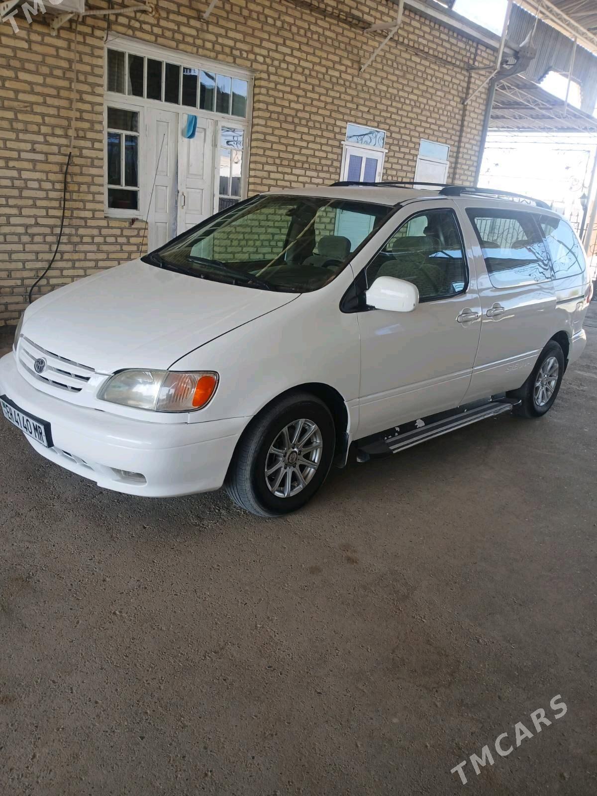Toyota Sienna 2002 - 156 000 TMT - Mary - img 5