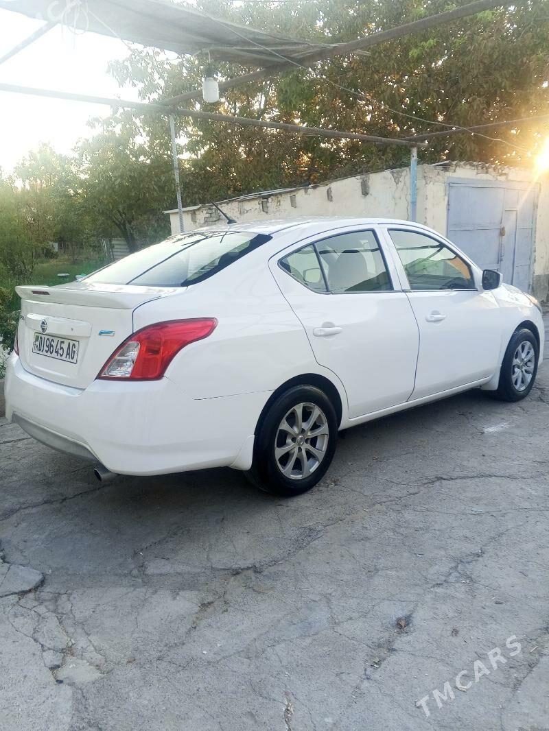 Nissan Versa 2016 - 114 000 TMT - Гёкдже - img 6