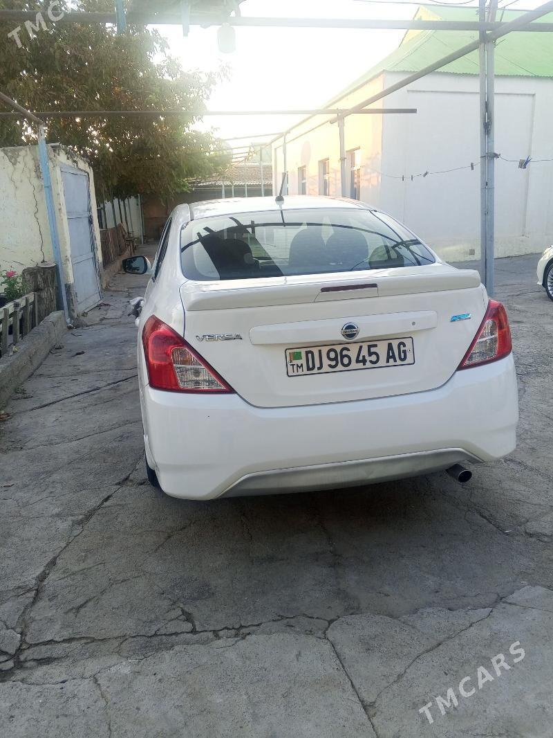 Nissan Versa 2016 - 114 000 TMT - Гёкдже - img 5