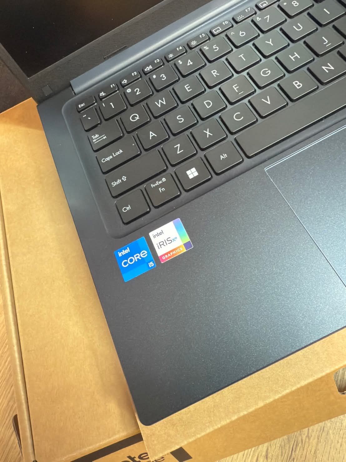 ASUS i5-13G 12GB/256GB 14" - Ашхабад - img 5