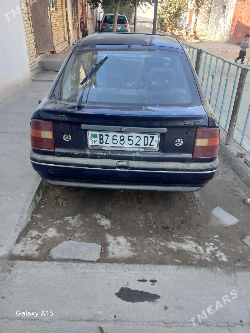 Opel Vectra 1992 - 13 000 TMT - Daşoguz - img 4