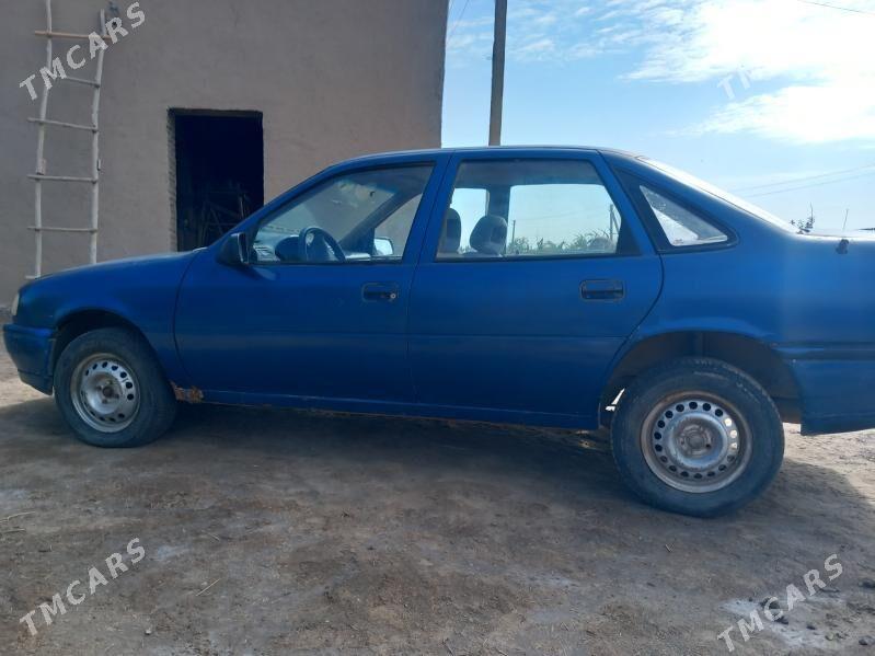 Opel Vectra 1993 - 23 000 TMT - Гурбансолтан Едже - img 6