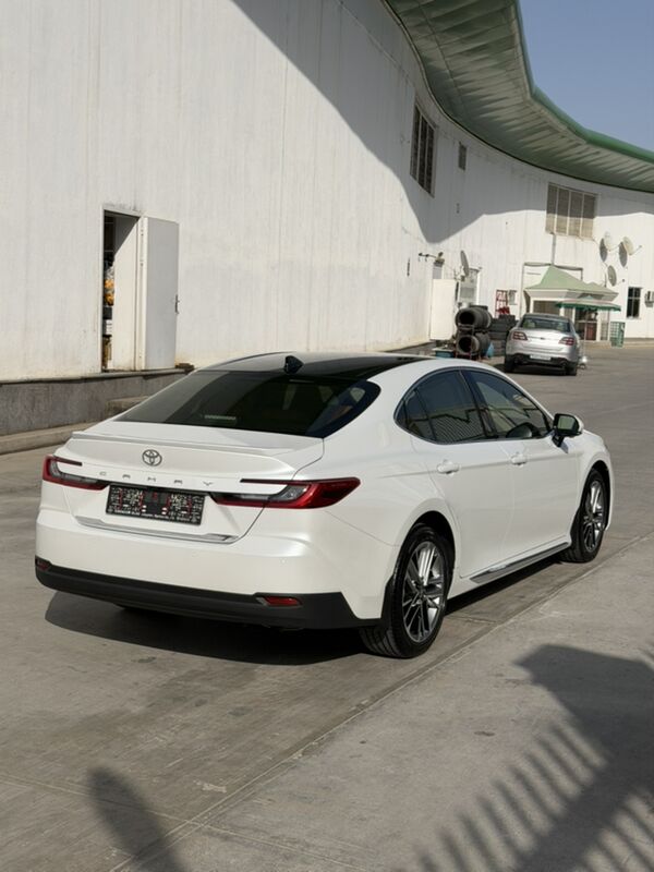 Toyota Camry 2025 - 642 000 TMT - Aşgabat - img 8