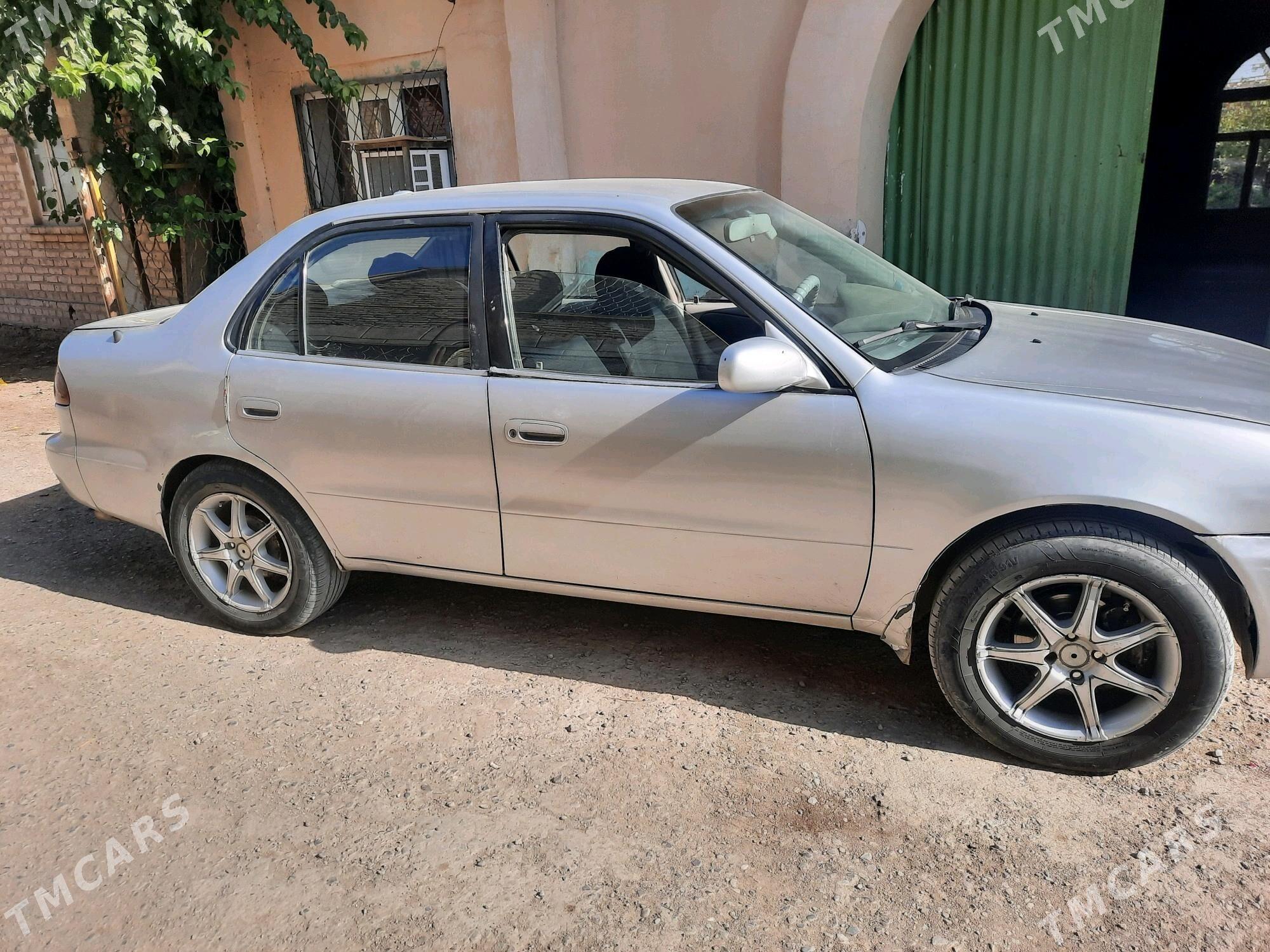 Toyota Corolla 1999 - 70 000 TMT - Türkmenabat - img 8