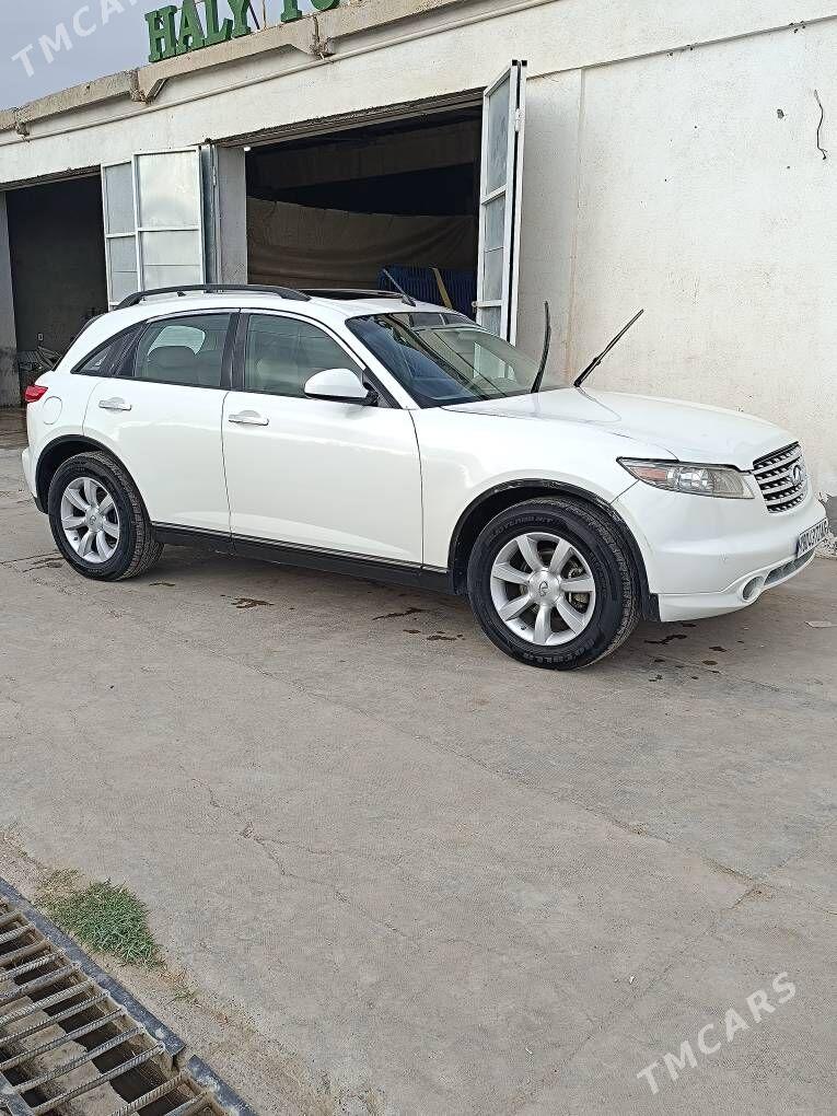 Infiniti FX35 2005 - 125 000 TMT - Мары - img 3