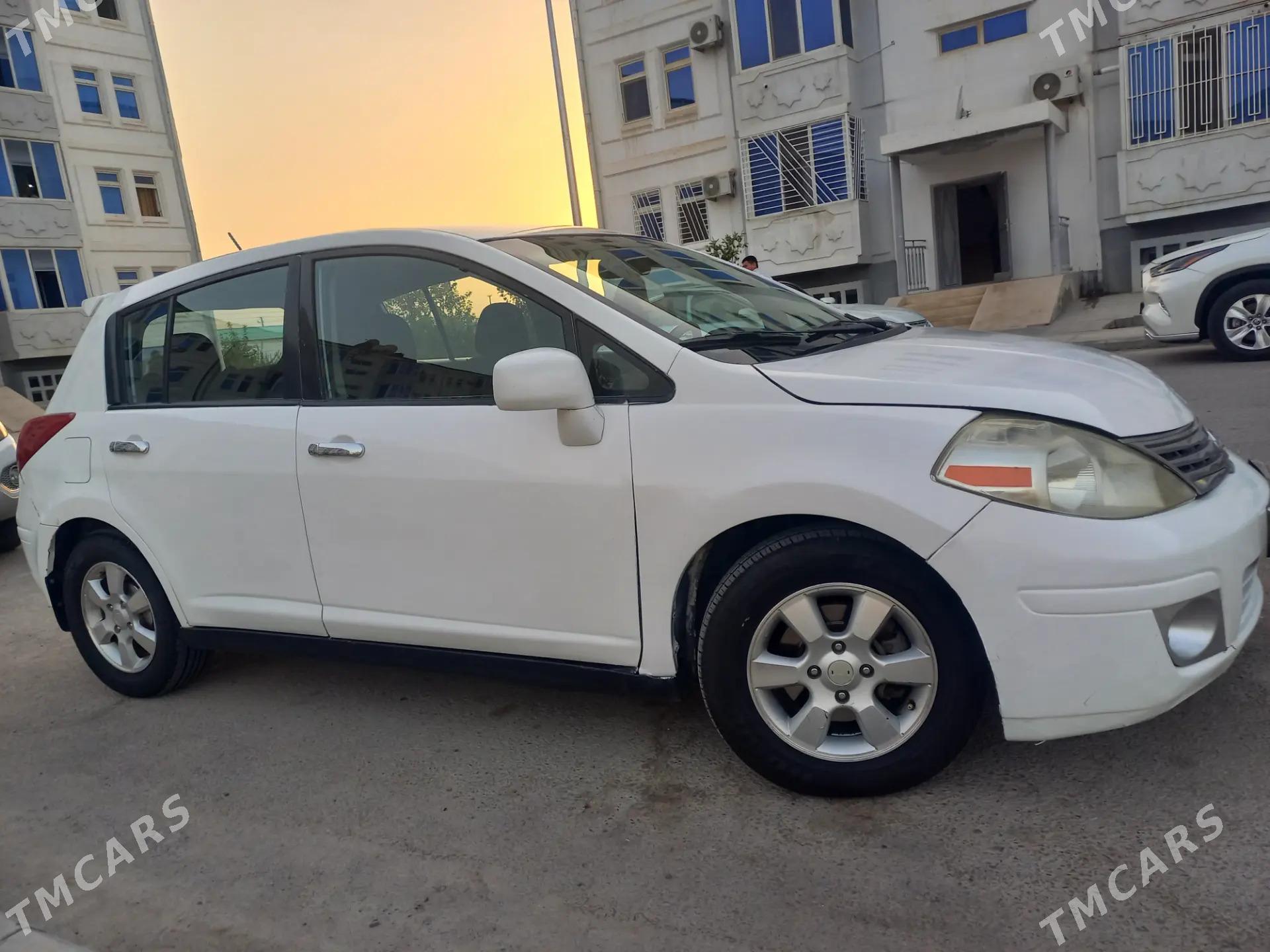 Nissan Versa 2012 - 107 000 TMT - Бузмеин - img 8