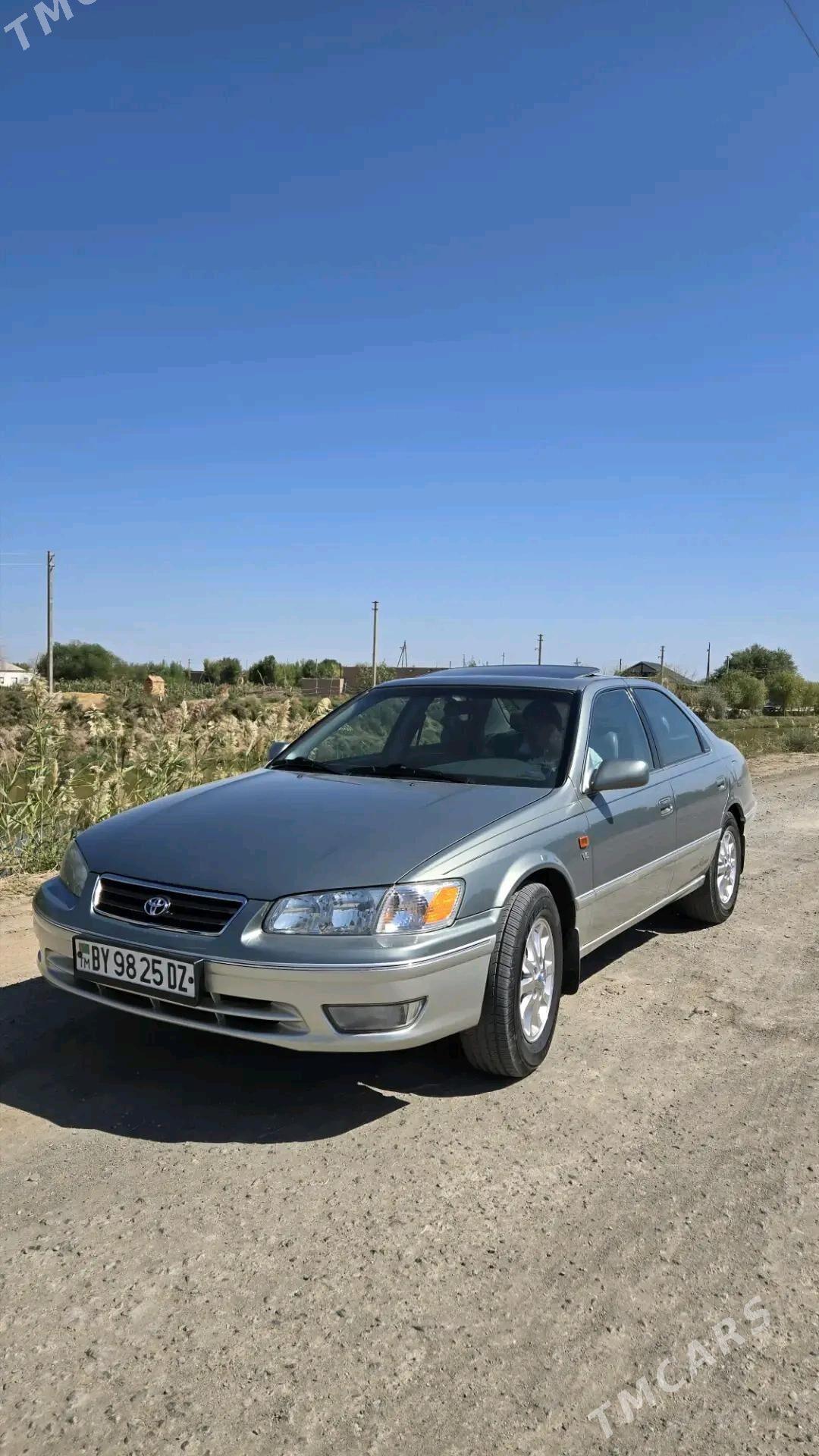 Toyota Camry 2000 - 190 000 TMT - Кёнеургенч - img 3