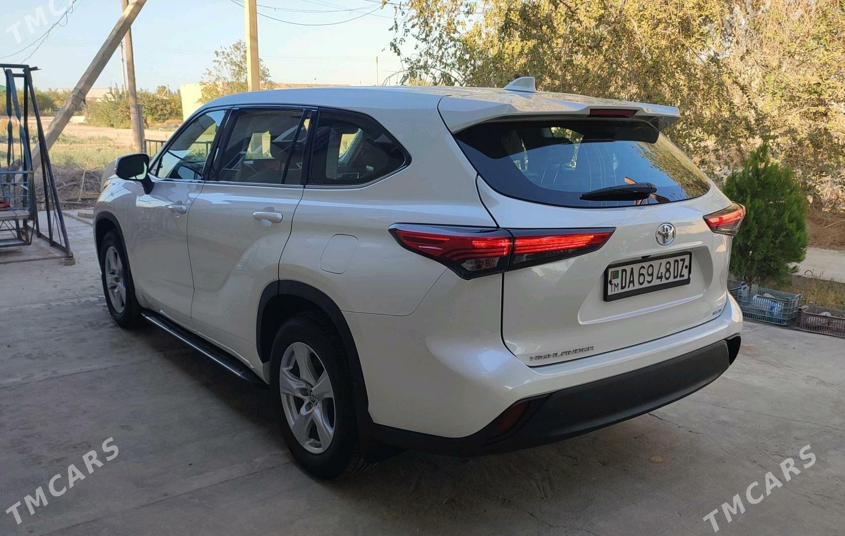 Toyota Highlander 2020 - 530 000 TMT - Türkmenbaşy etr. - img 3