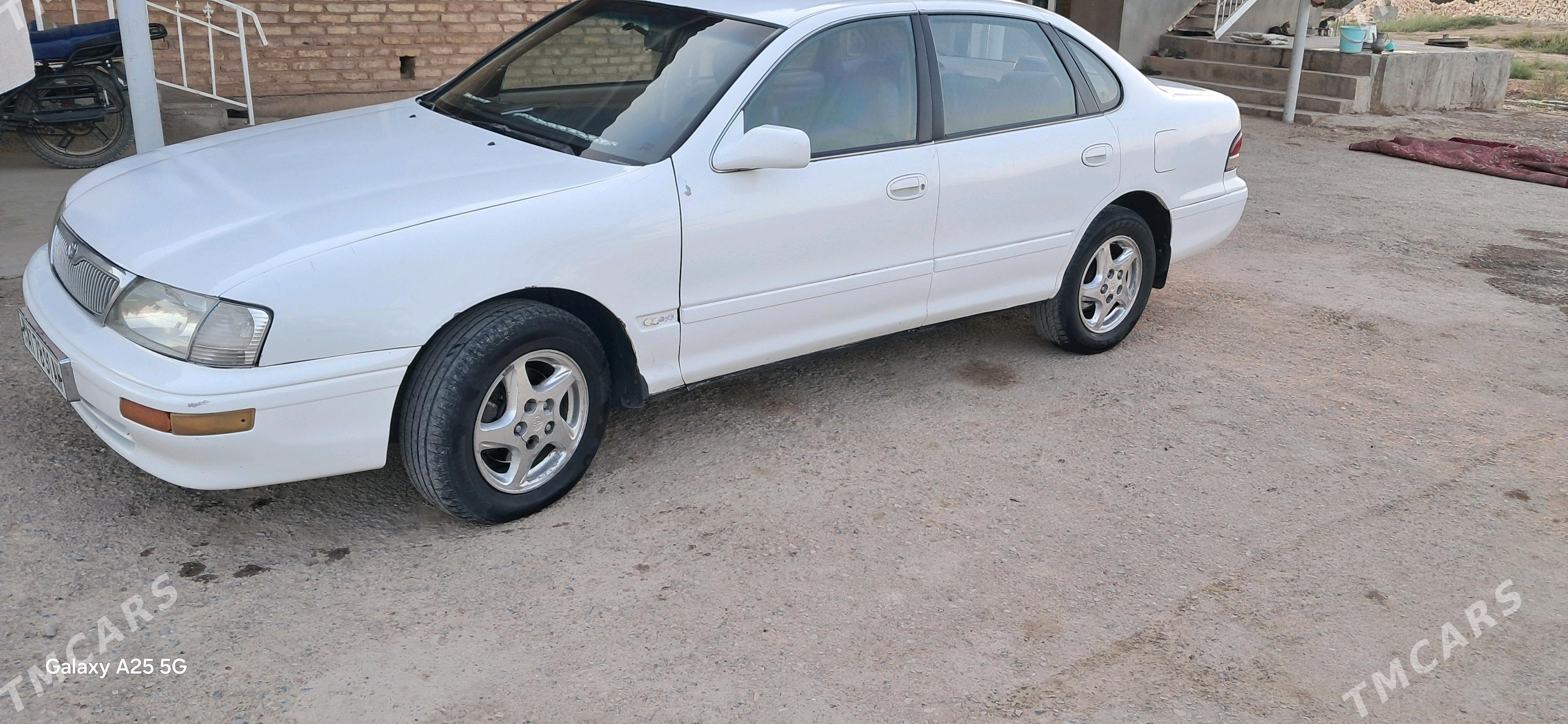 Toyota Avalon 1996 - 110 000 TMT - Теджен - img 5