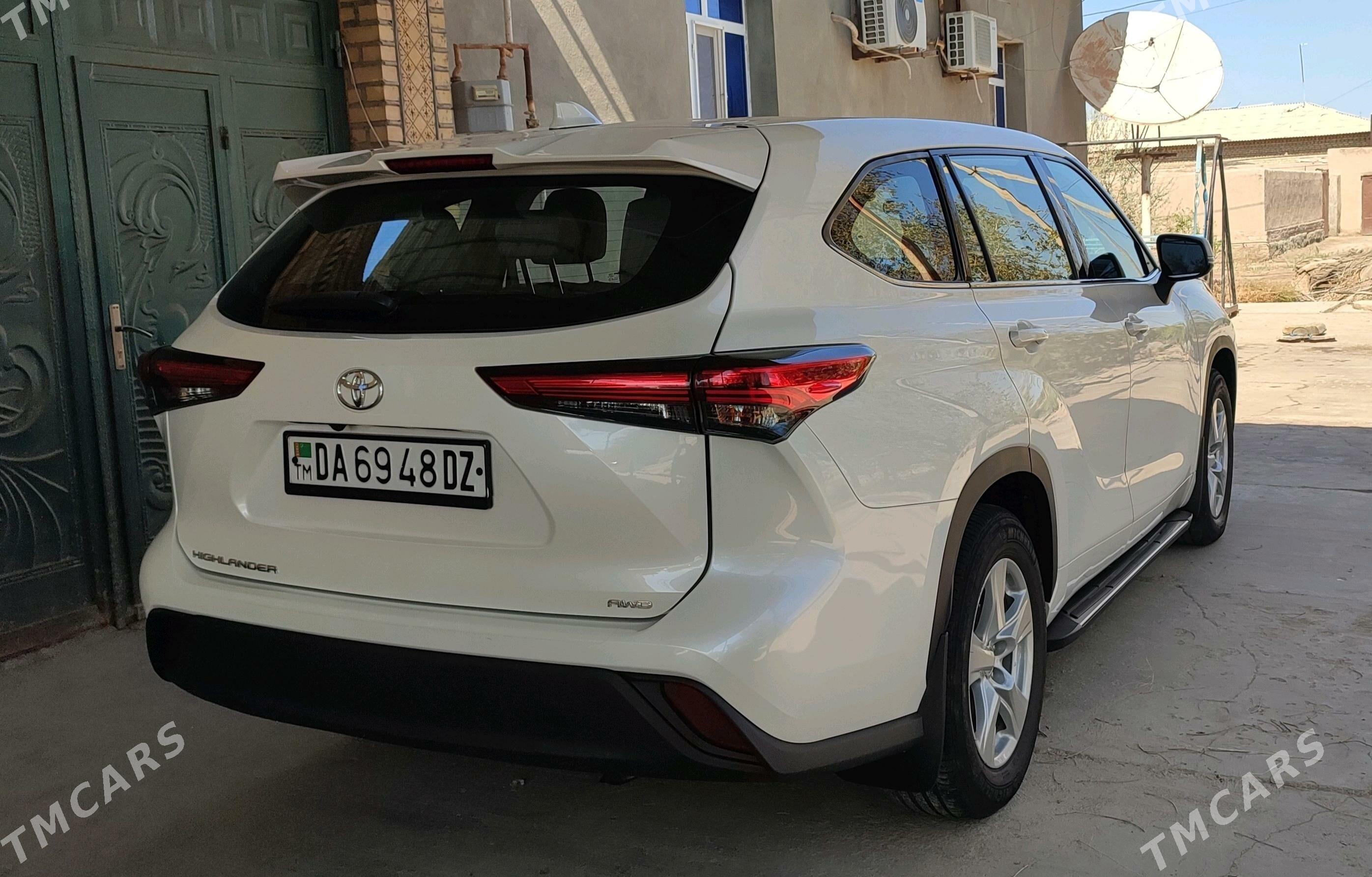 Toyota Highlander 2020 - 530 000 TMT - Türkmenbaşy etr. - img 10