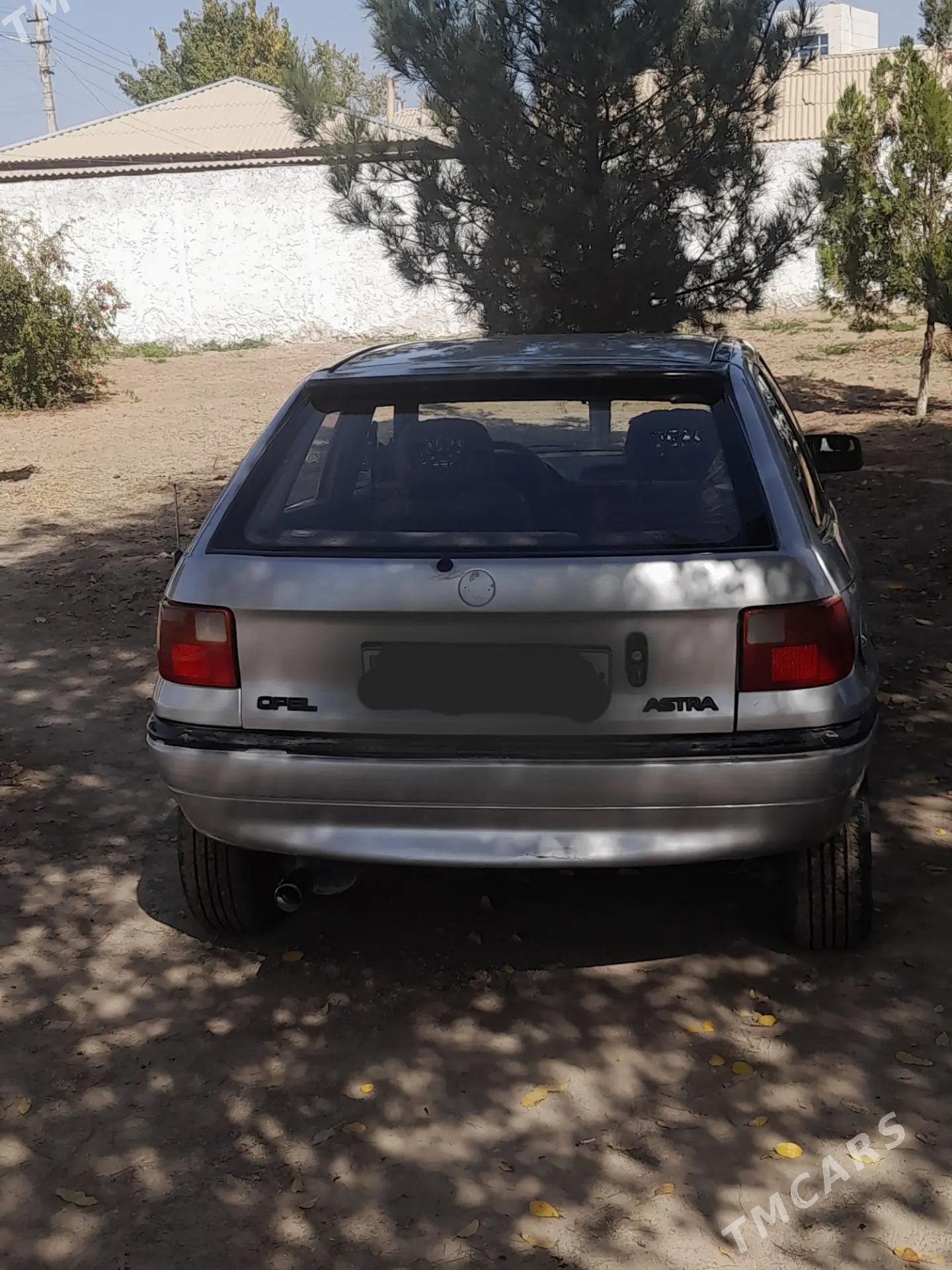 Opel Astra 1994 - 35 000 TMT - Mary - img 3