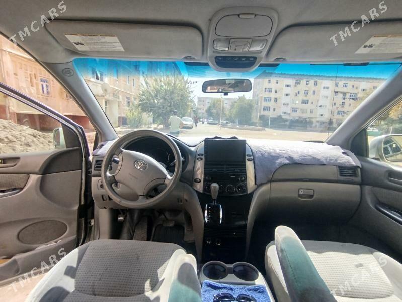 Toyota Sienna 2006 - 180 000 TMT - Baýramaly - img 2