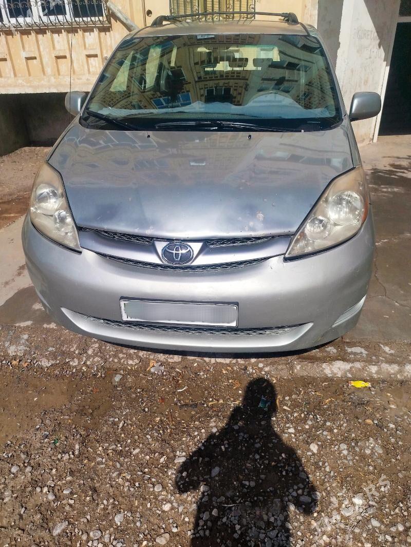 Toyota Sienna 2006 - 180 000 TMT - Baýramaly - img 4