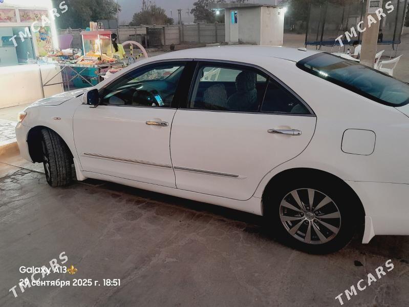 Toyota Camry 2010 - 140 000 TMT - Baýramaly - img 3