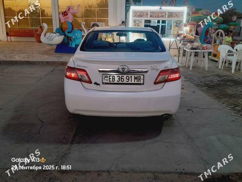 Toyota Camry 2010 - 140 000 TMT - Baýramaly - img 5