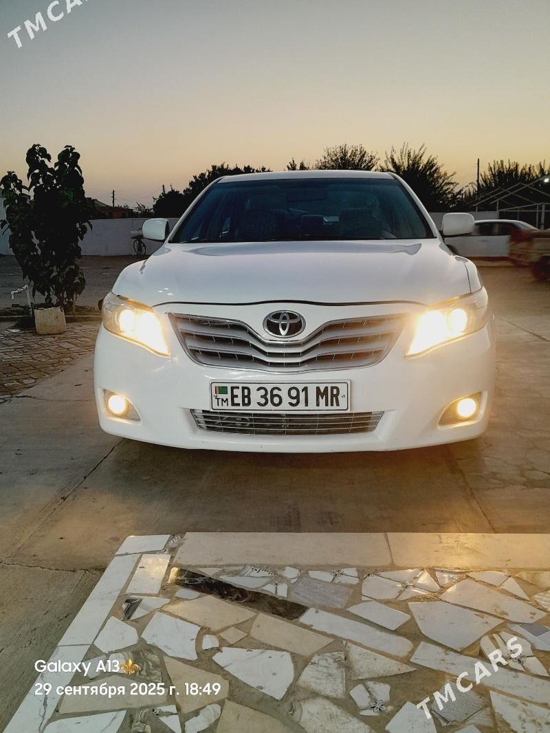 Toyota Camry 2010 - 140 000 TMT - Baýramaly - img 6