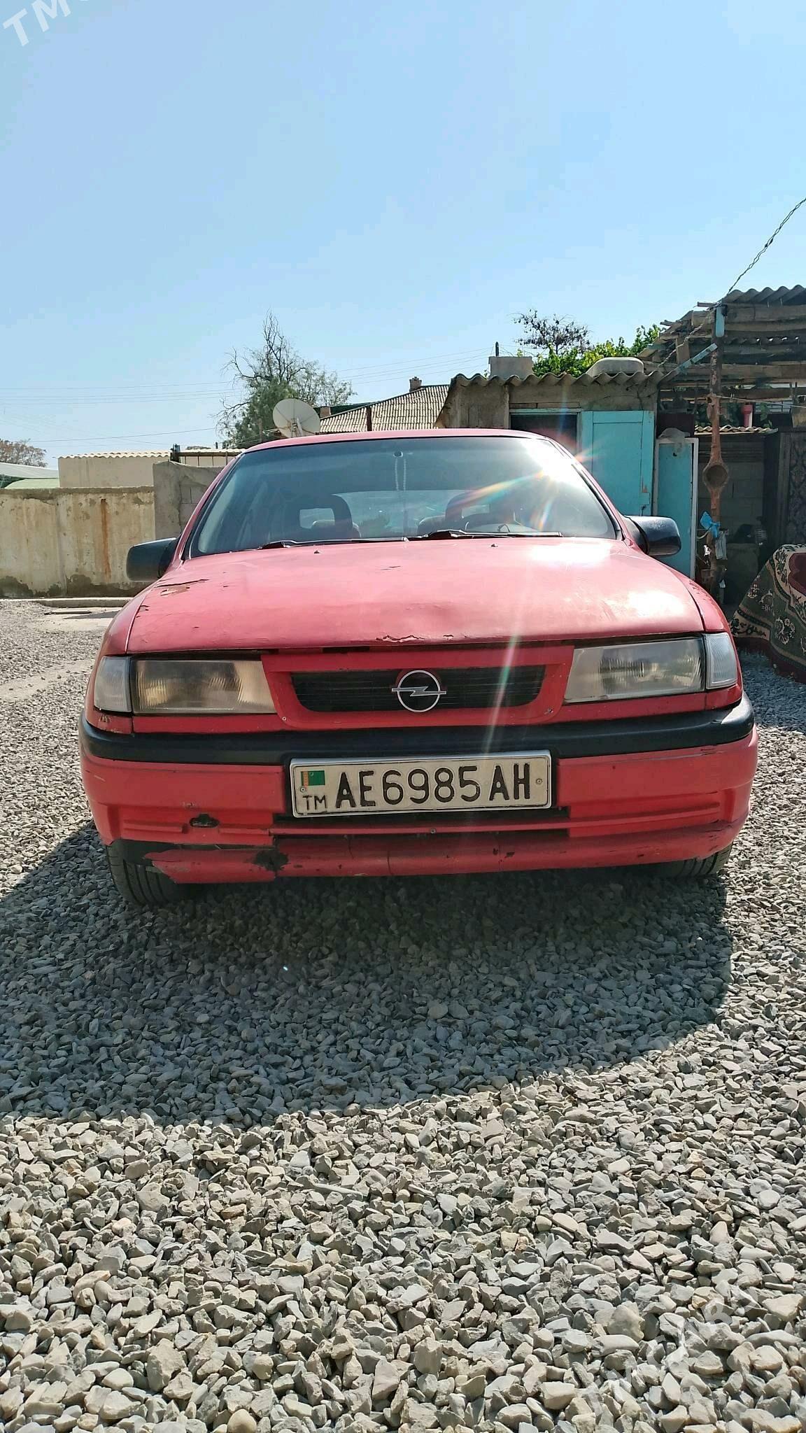 Opel Vectra 1993 - 25 000 TMT - Бахарден - img 5