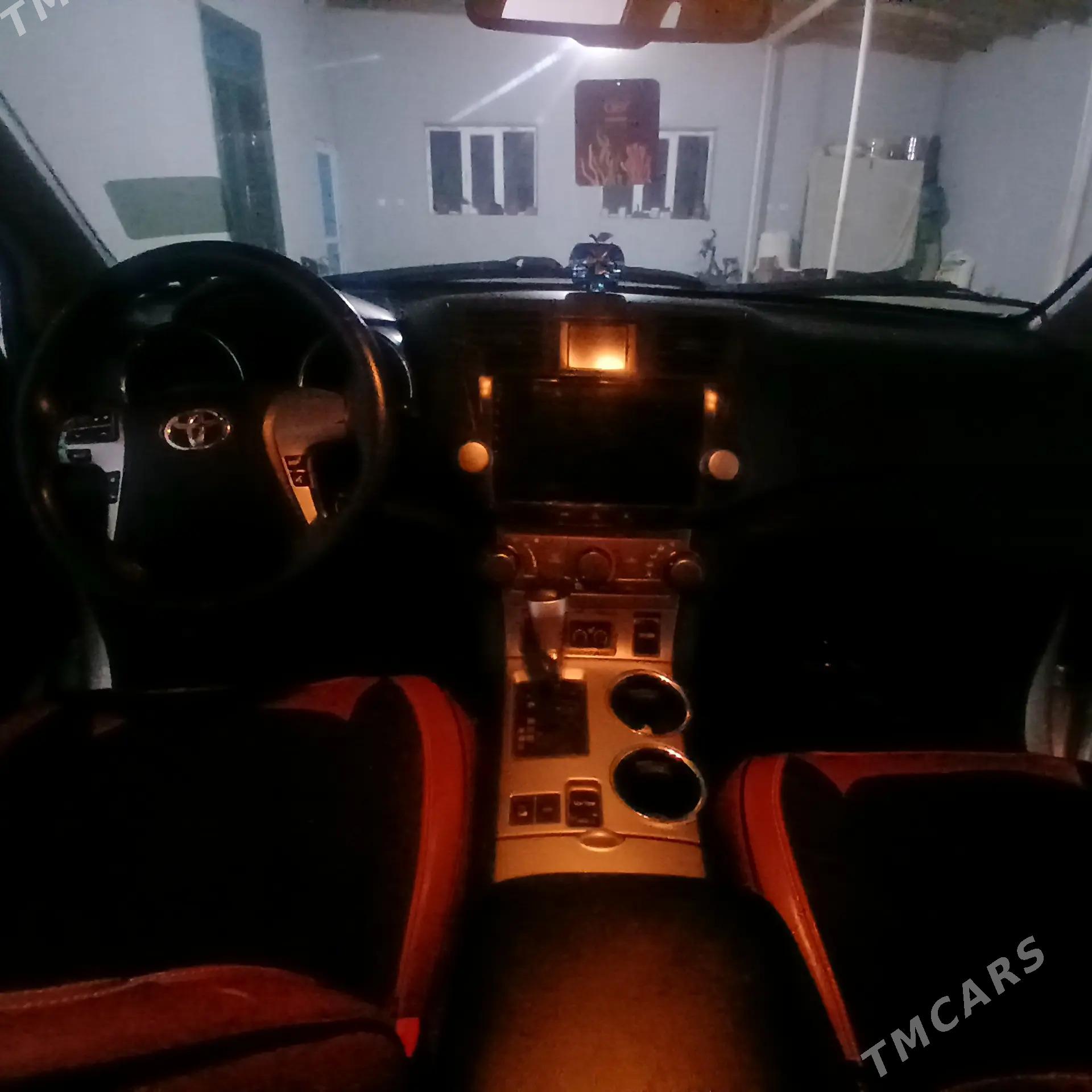 Toyota Highlander 2012 - 335 000 TMT - Дашогуз - img 5