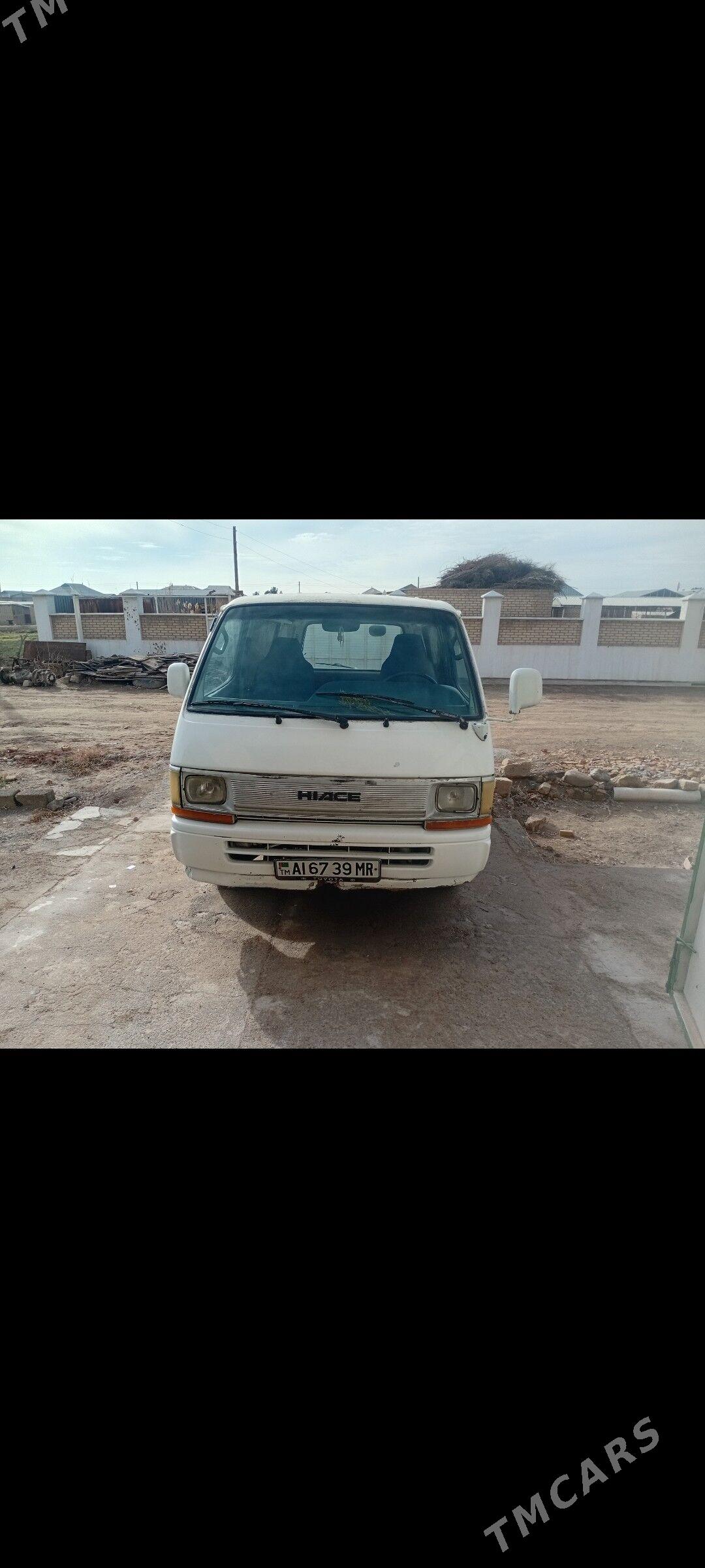 Toyota Hiace 1992 - 55 000 TMT - Murgap - img 4