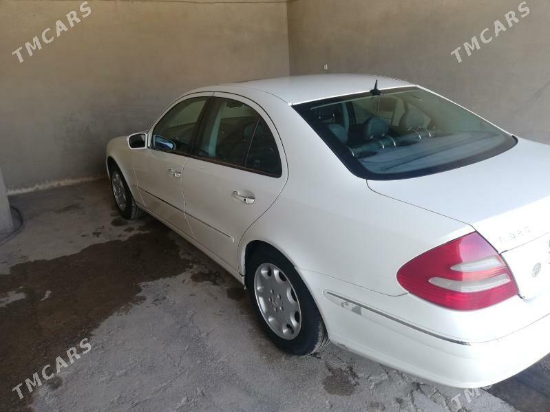 Mercedes-Benz E320 2003 - 120 000 TMT - Мары - img 3