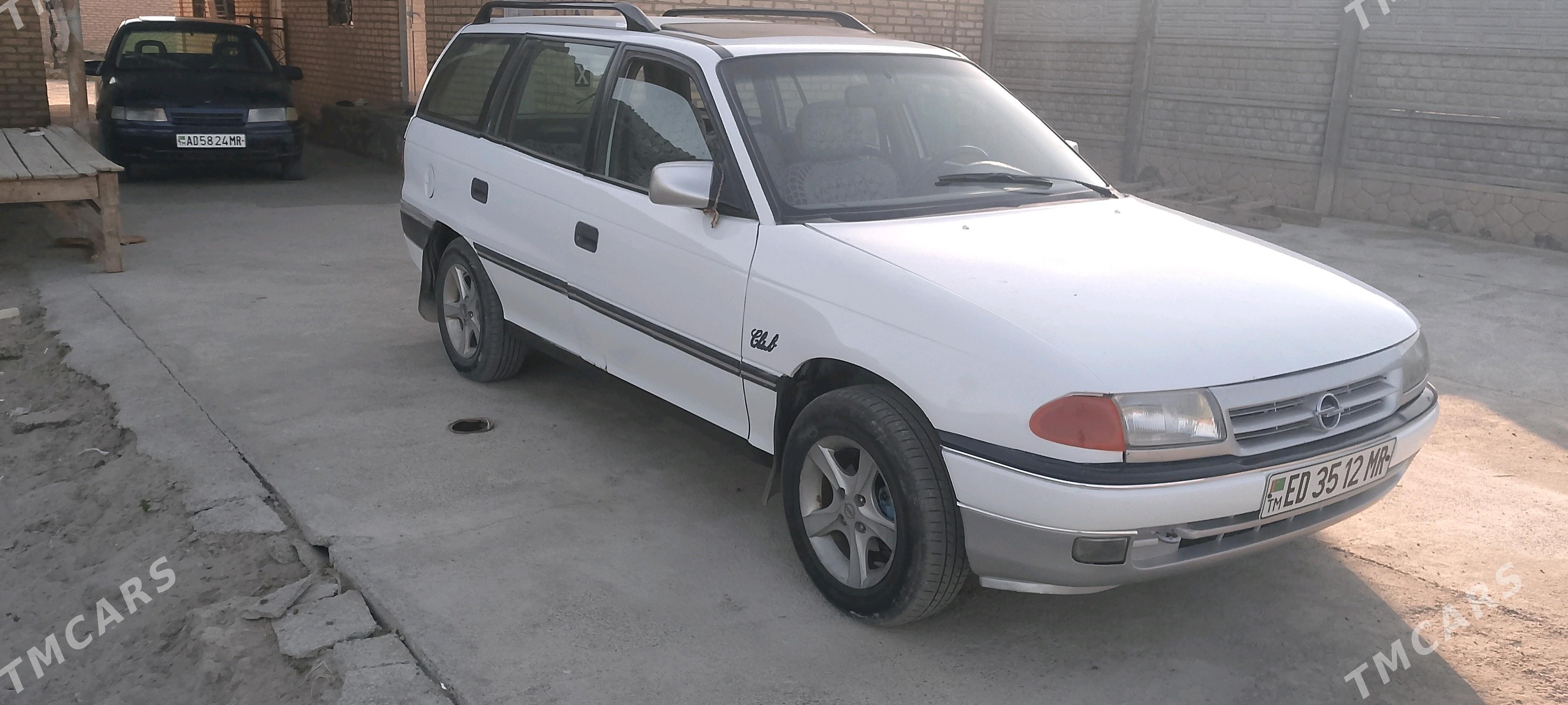 Opel Astra 1992 - 32 000 TMT - Мары - img 4