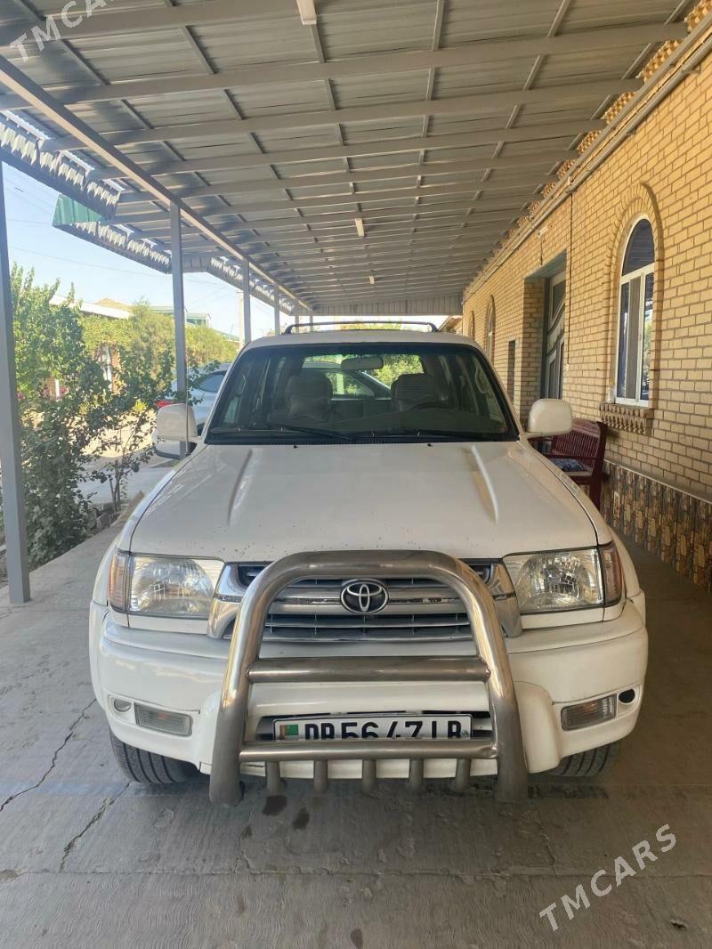 Toyota 4Runner 2002 - 180 000 TMT - Дянев - img 2