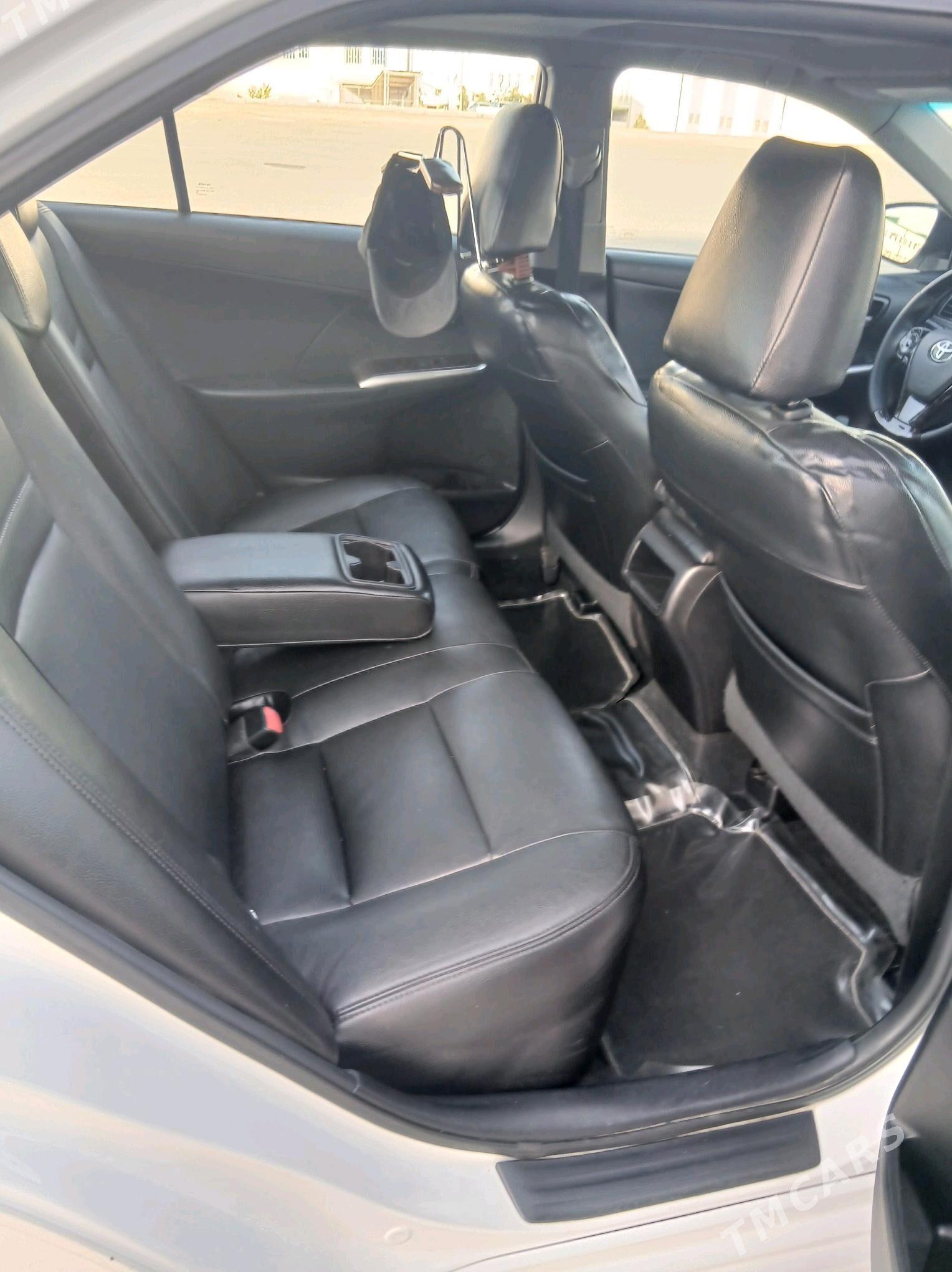 Toyota Camry 2014 - 260 000 TMT - Ашхабад - img 8